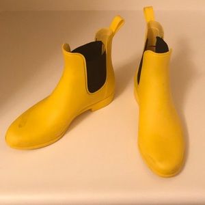 J. Crew yellow chelsea rain boots